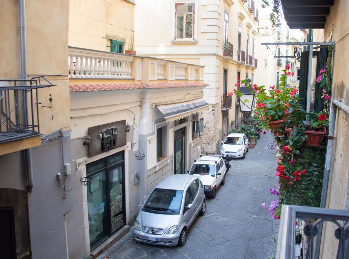 Luxury House Dogana 37 Lägenhet Salerno Exteriör bild