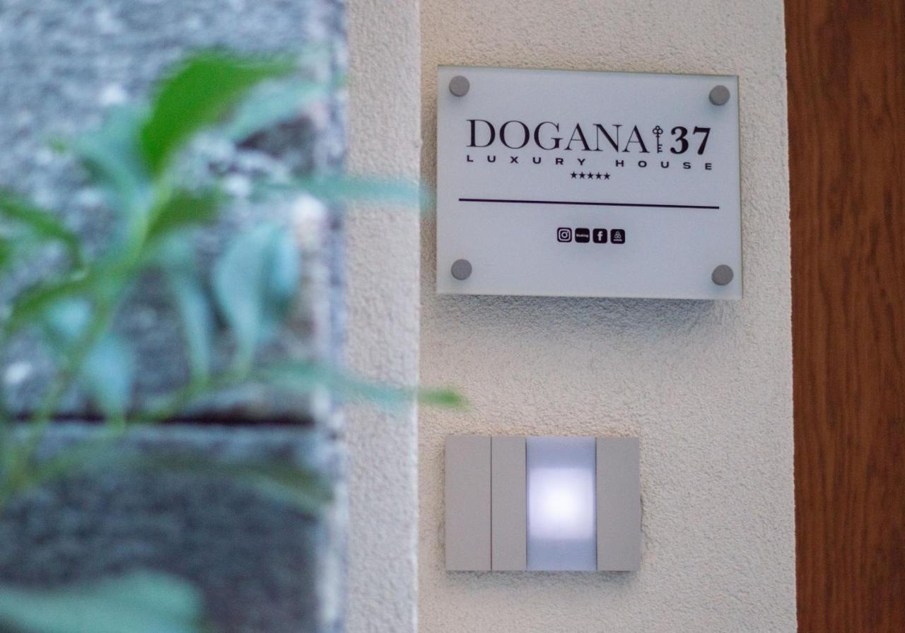 Luxury House Dogana 37 Lägenhet Salerno Exteriör bild